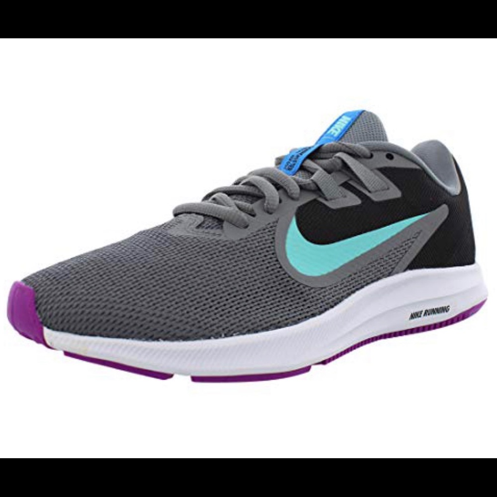 Nike Women's Downshifter 9 Sneaker